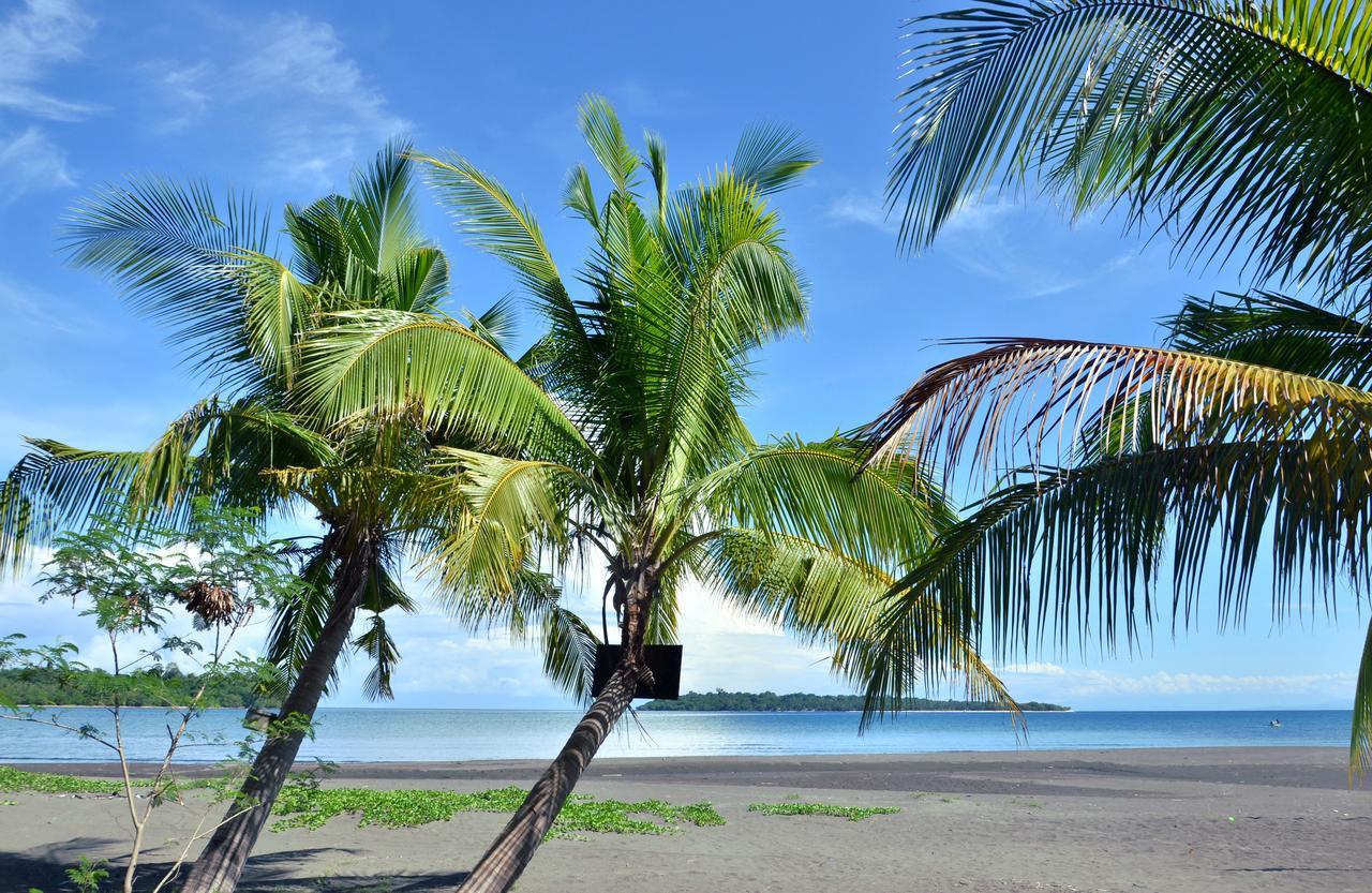 Adventure Camp Beach Resort Sablayan Exterior foto